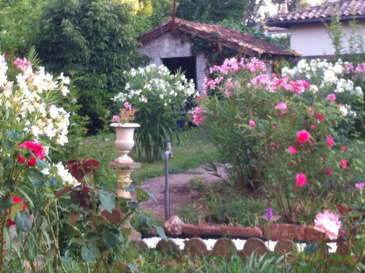 L'Ecrin Bed and Breakfast Villeneuve-sur-Lot Exteriör bild