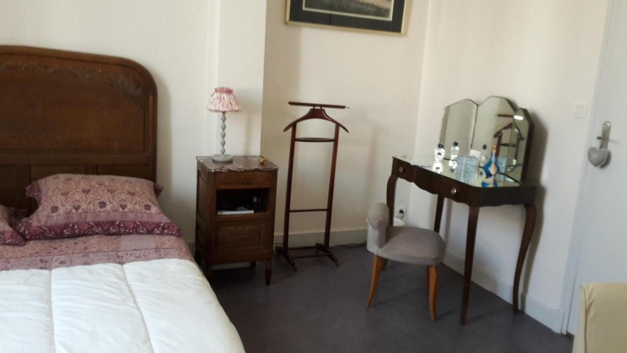 L'Ecrin Bed and Breakfast Villeneuve-sur-Lot Exteriör bild